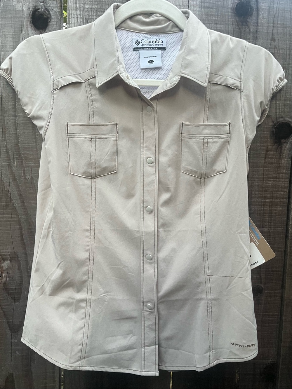 Columbia backpacker Girls Top snap up Size Large Omni-dry UPF NWT